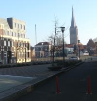 Hanzeplein, doorkijk naar oude stad