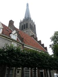 De toren van de Martinikerk is bijna overal in de binnenstad zichtbaar en vormt voor veel Doesburgers een belangrijk ijkpunt in hun leefomgeving.