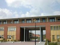 Gestapelde bebouwing ten noorden van de Heersweg.